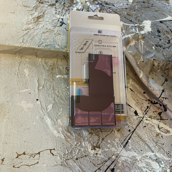 Extended Capacity Ampsentrix Battery for iPhone X Battery Replacement - Picture 2 of 3